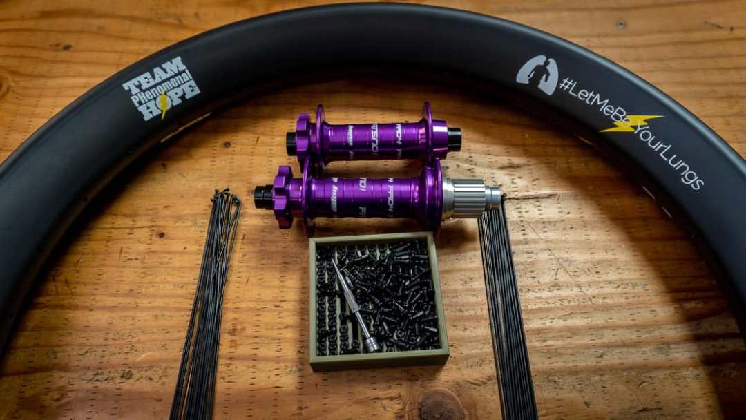 Nextie fatbike wheel about to be built